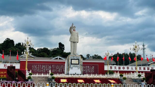 Xi Jinping — China Replaces the Cross with Xi's Visage: A Declaration of Absolute I (featured)