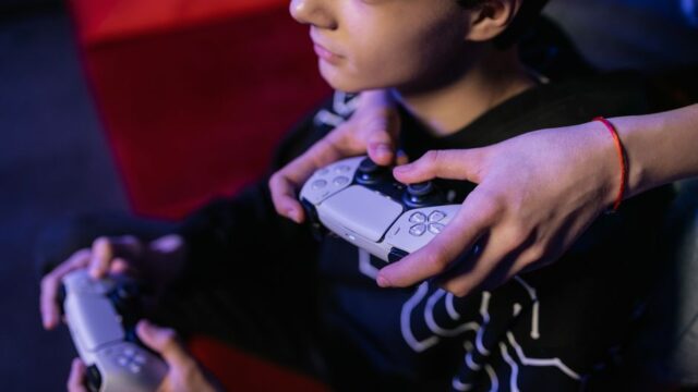 digital games — Sony acknowledges backlash, “cautiously” moves ahead with end of PlayS (featured)