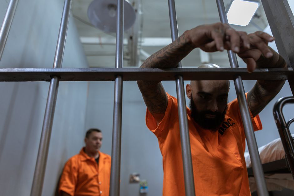 immigration — America's Dark Immigration Secrets Exposed By Kurdish Filmmaker's Harr (featured)