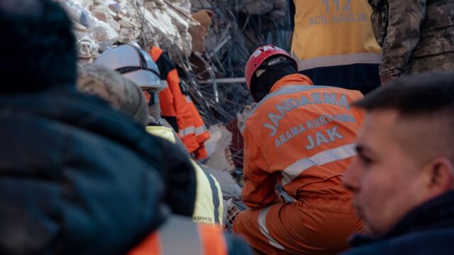 Colombia earthquake preparedness — Colombia's Earthquake Reveals a Systemic Failure of Preparedness (featured)