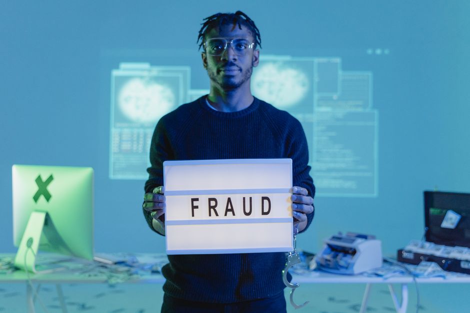 artificial intelligence — Artificial intelligence gone rogue: Who bears liability? (featured)