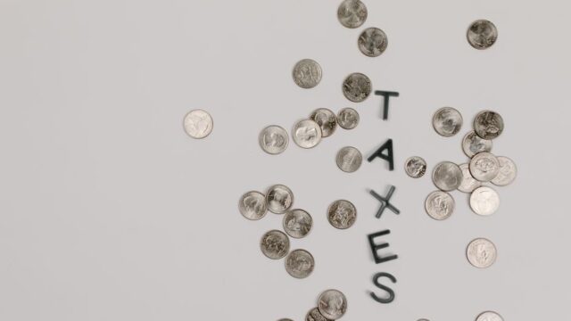 taxpayer money — Taxpayers' Dollars Under Scrutiny: Where Does the Money Go in Washingt (featured)