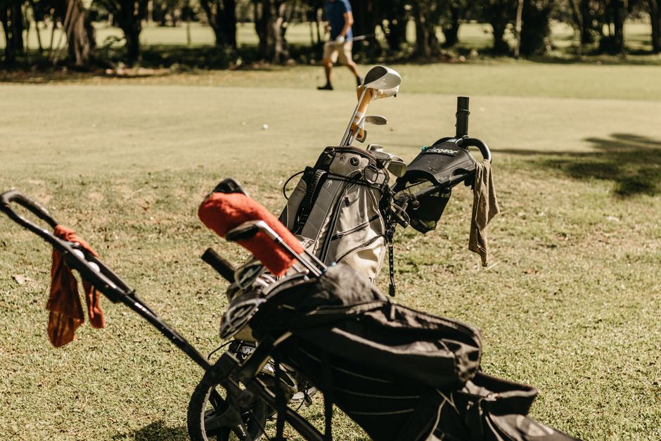 Climate Crisis — 'Terrifying' wildfire threatens golf club in Hollywood's favourite Cor (featured)