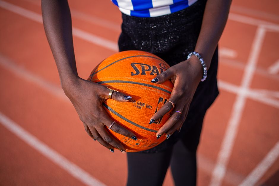 athletic performance — Does 'glam' give athletes a competitive edge? (featured)