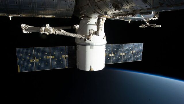 Space militarization — US Space Force's $397 Million Contract for "Flatellites" Fuels Orbital (featured)