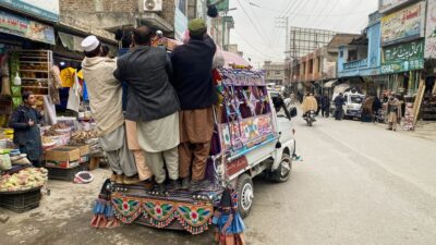 Pakistan — Imran Khan: Pakistan's Political Theatre on Display (featured)
