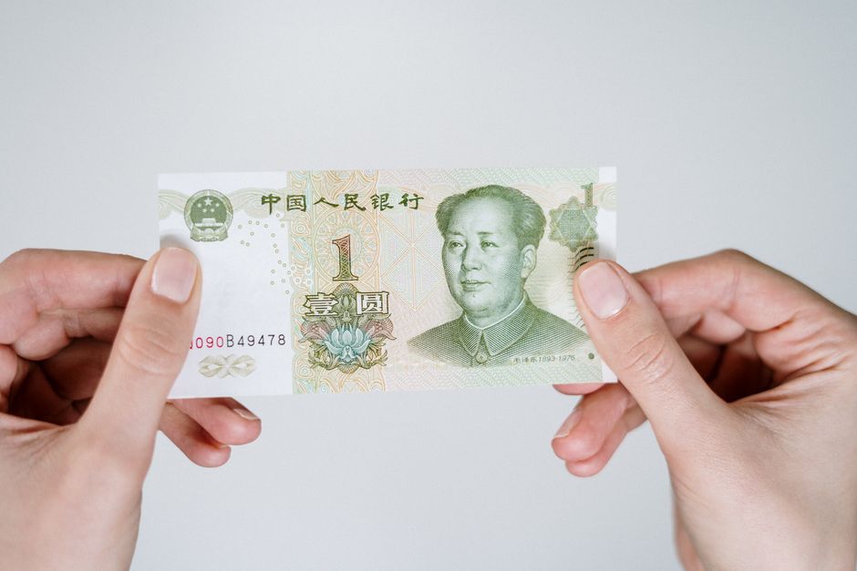 China yuan — China's yuan squeeze: when market forces meet Beijing's comfort zone (featured)