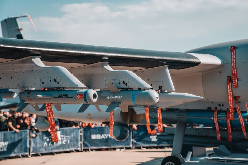Ukraine — UK's Missile Blueprint Offer: Genius or Grandstanding? (featured)