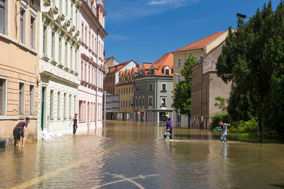 El — El Niño Amplifies Climate Crisis: Europe Faces Unstable Future (featured)