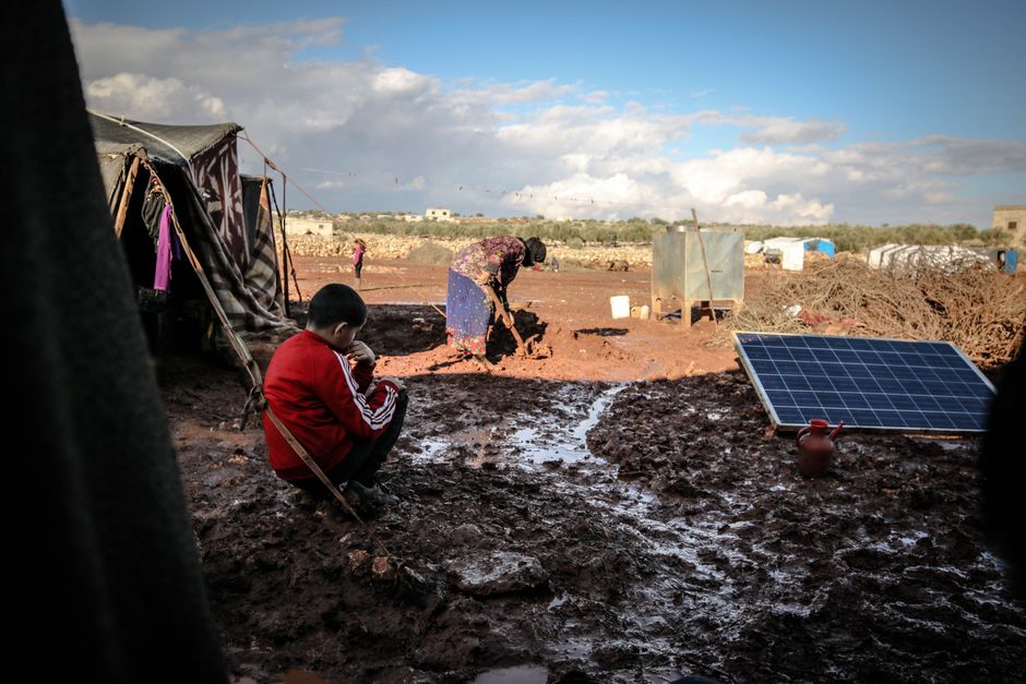 Nigeria solar — Nigeria's Energy Crisis: Can Local Solar Panels Save the Day (photo)