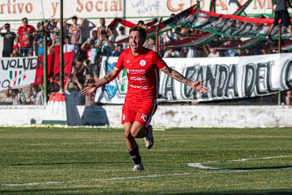 Messi — Messi scores his first goals since World Cup as Inter Miami beat San L (inline 1)