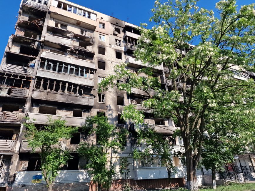 Ukraine, Russia, conflict — Ukrainian Civilians Pay the Price in Endless Conflict with Russia (photo)