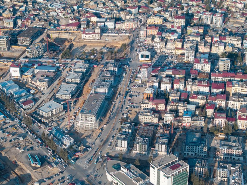 Nepal's economy — Nepal's economy at crossroads: A tale of modernization and challenges. (photo)