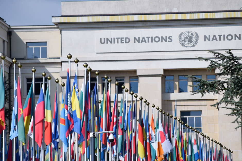 fashion — Fashion as diplomacy: A double-edged gown. (inline 1)