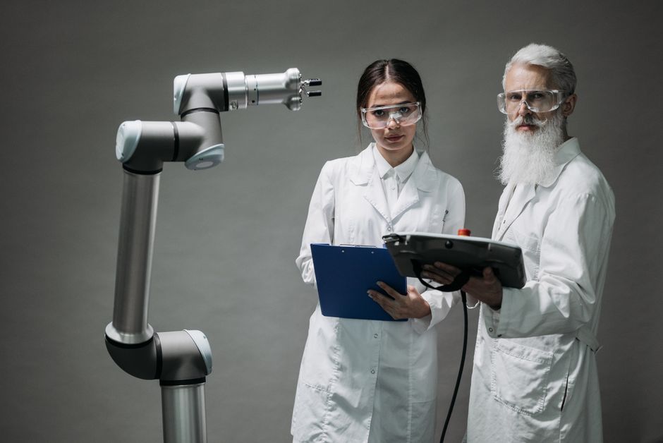 technology — Surgeons Control Robots from Afar, Revolutionizing Tech Life (inline 1)