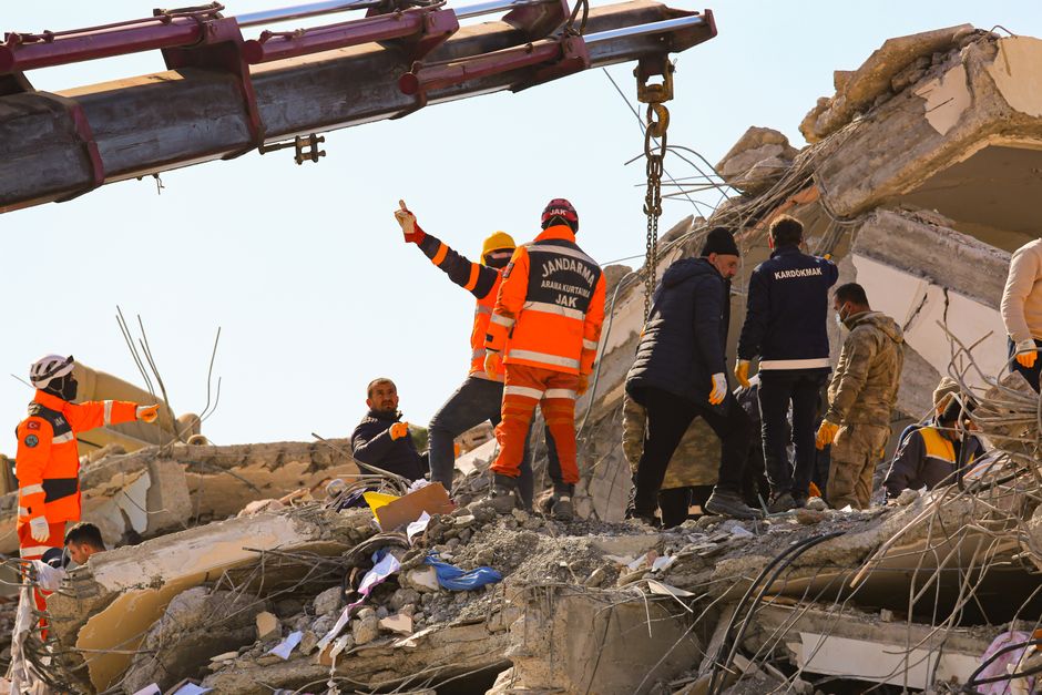 Colombia earthquake preparedness — Colombia's Earthquake Reveals a Systemic Failure of Preparedness (photo)