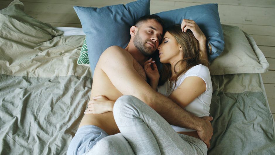 sleep divorce — America's bedrooms get a 'diplomatic demilitarization' as couples opt  (photo)