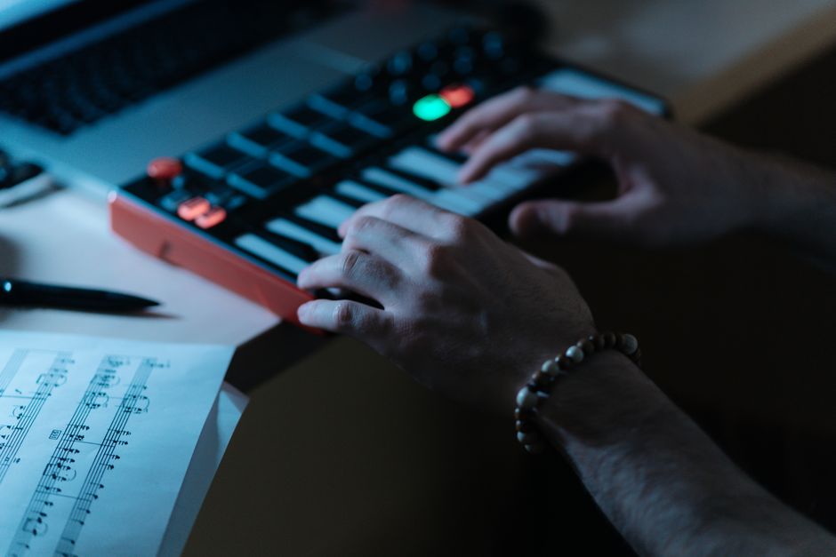 Alec Puro — The Calculated Alchemy of Creative Versatility: Alec Puro's Path to Su (photo)