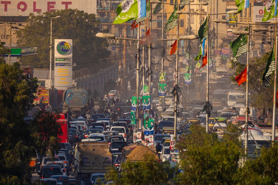 Pakistan — Imran Khan: Pakistan's Political Theatre on Display (inline 1)
