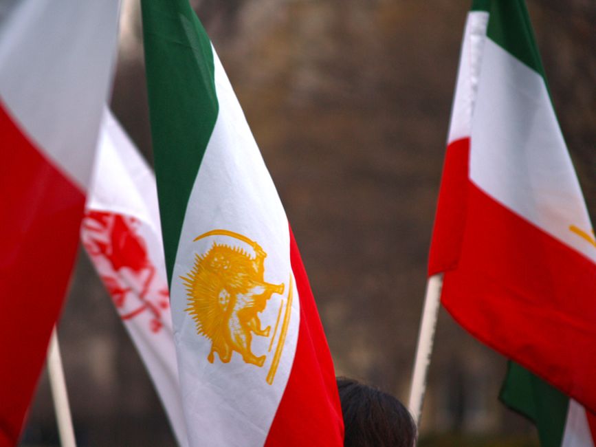 cancel iran — Trump's Iran Gamble: A Shift in US Stance or Diplomatic Rhetoric? (photo)