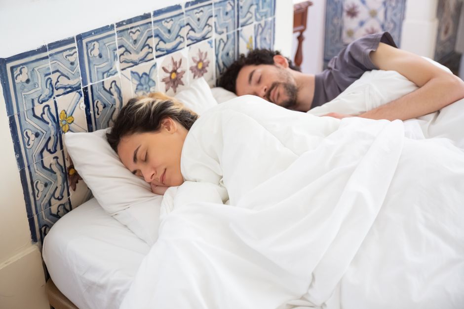 sleep divorce — America's bedrooms get a 'diplomatic demilitarization' as couples opt  (photo)