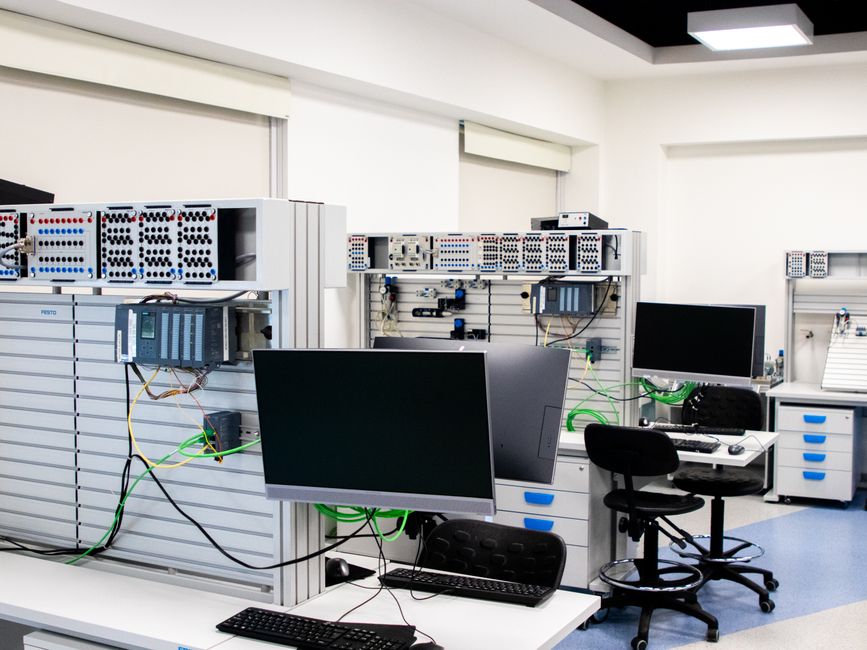 technology — Malaysia Shuts Down Balaji Srinivasan's Network School Amid Scrutiny (inline 2)