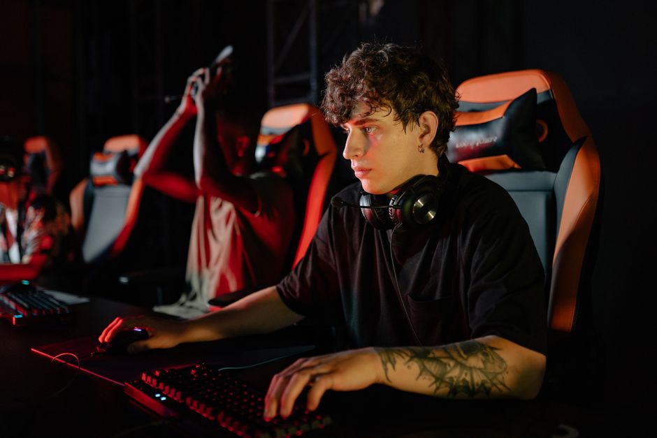esports — Blurred lines: The intersection of fashion, culture, and tech in the g (inline 3)