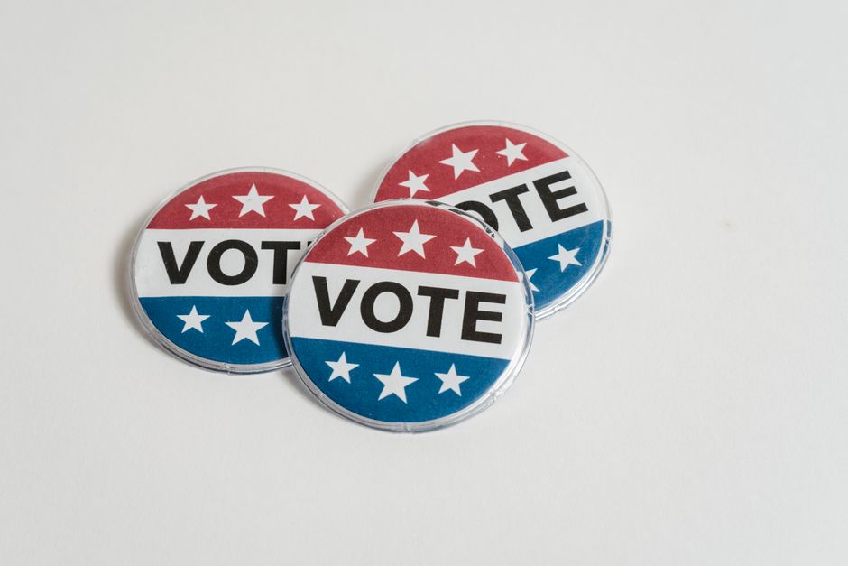 Wisconsin primary — ABC News plays it safe in Wisconsin gubernatorial primary preview (photo)