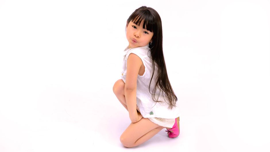 child labour — Jenna Ortega's stark industry truth: the dark price of child stardom. (photo)