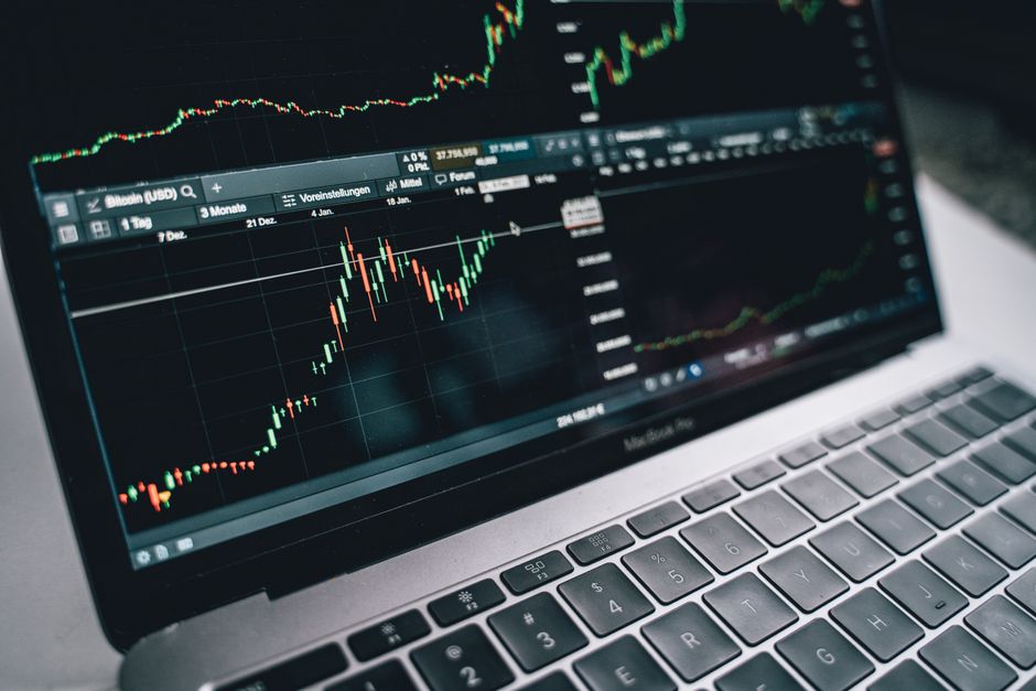 business economy — A Glimmer of Hope Amidst the Hype: Corvex's AI Computing Platform Face (photo)