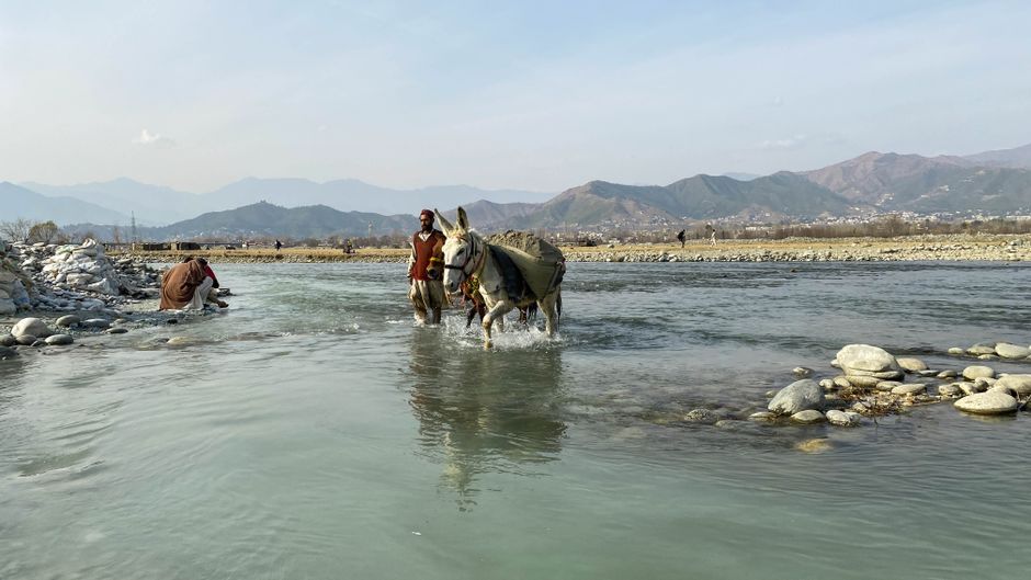 Pakistan — Death's Grip on Swat: Why Pakistan's Peace Rallies Are Targets (inline 3)