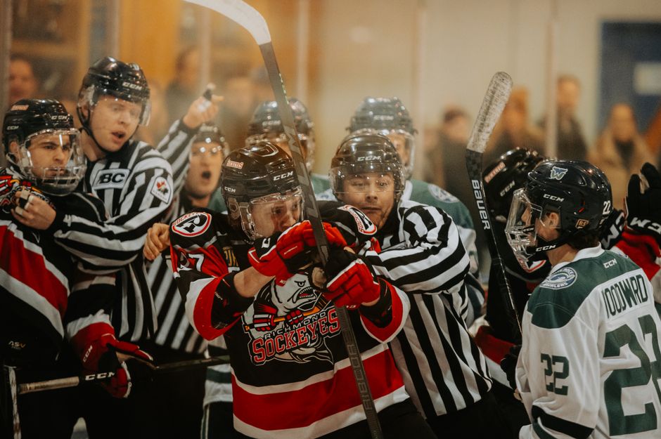 Heated Rivalry — Streaming's Cautious Play: Heated Rivalry's Safe Season 2 (featured)