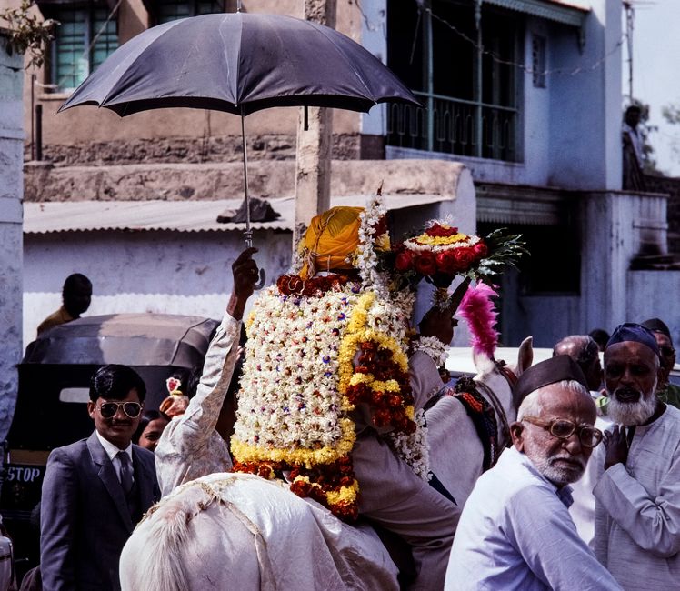 Dispatches From — India's Mistakes: Are We Building Bridges, Or Casting Stones? (featured)