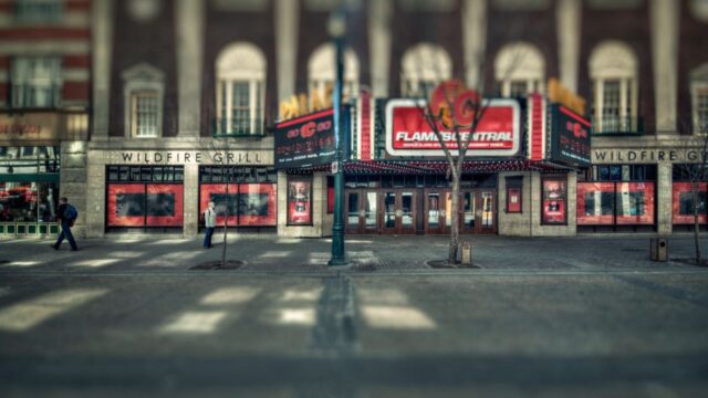 Theatres Launches — AMC Theatres Gambles on Saving Mid-Budget Film (featured)