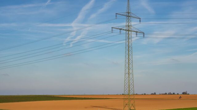 Utilities — AI's Grid Crisis: Are Utilities Chasing a Fusion Fantasy? (featured)