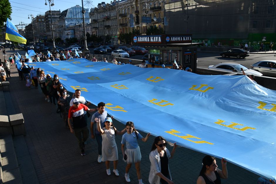 Ukraine — Kyiv Envoys: US Peace Push or a Convenient Exit Strategy? (featured)