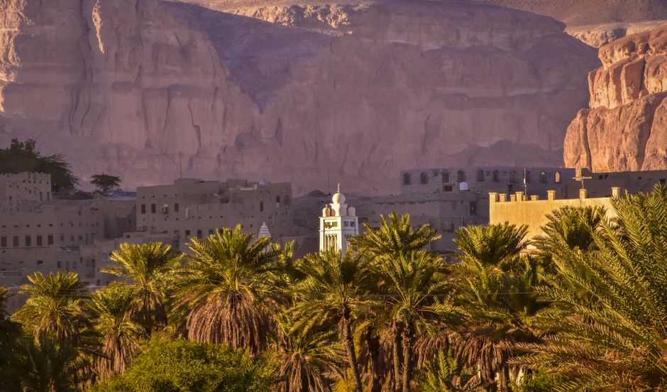 Verified — Yemen F-15 Downed: AI Verifies Houthi Claim, Shifts Red (inline 1)