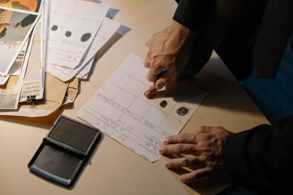 Investigating — Cold Cases: Can Digital Detectives Outpace Traditional Police? (inline 1)