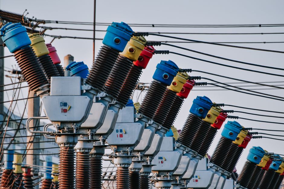 Utilities — AI's Grid Crisis: Are Utilities Chasing a Fusion Fantasy? (inline 2)