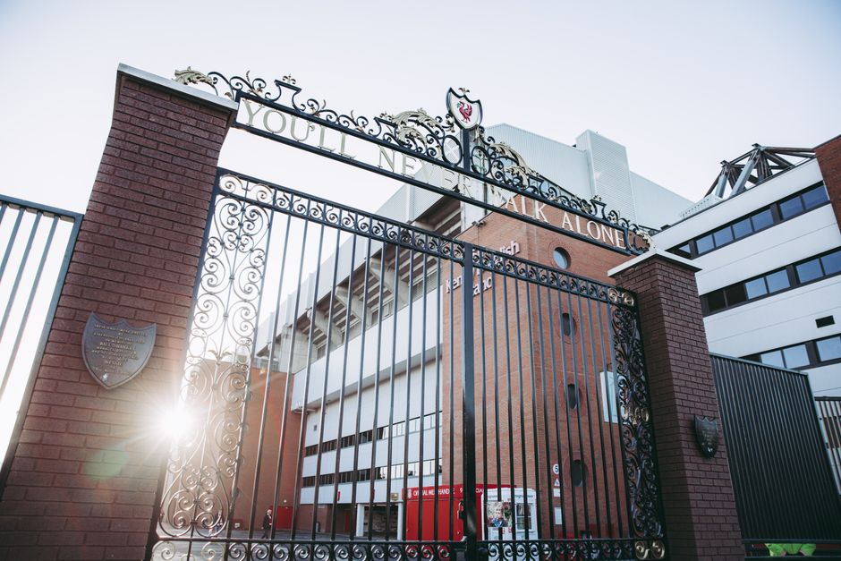Ipswich Town — Premier League: Ipswich vs. Liverpool, a Clash of Styles (photo)