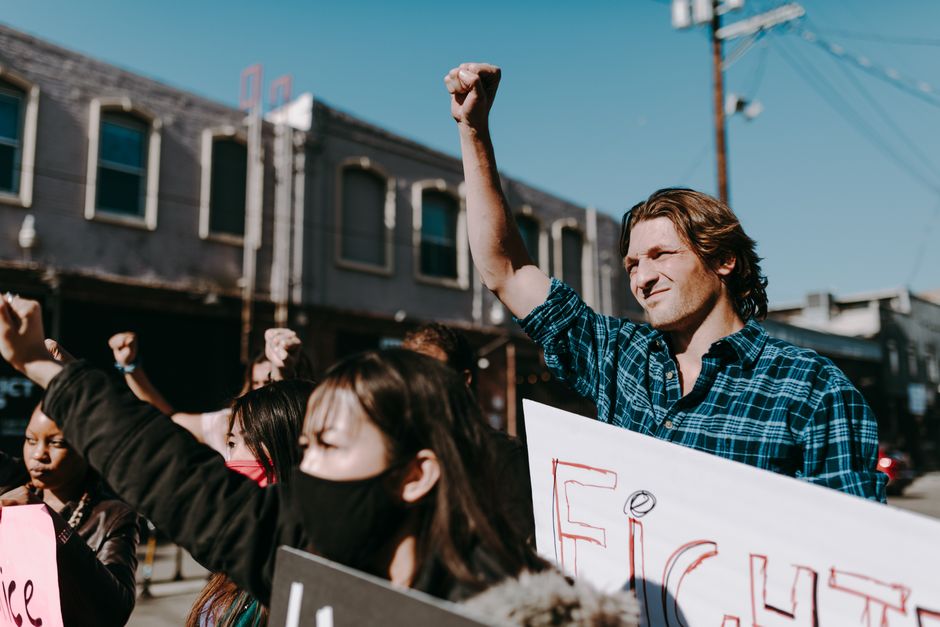 This — Troy Shows How Communities Can Win Against Healthcare Giants (inline 3)