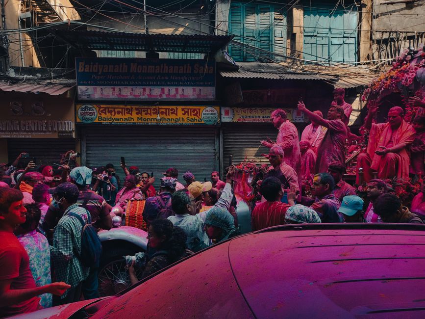 Thousands — India's Cyclone Gamble: Can AI Save Thousands From Climate Chaos? (inline 2)
